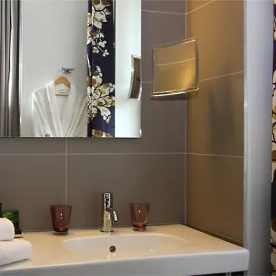 Le Mareuil Отель 4*